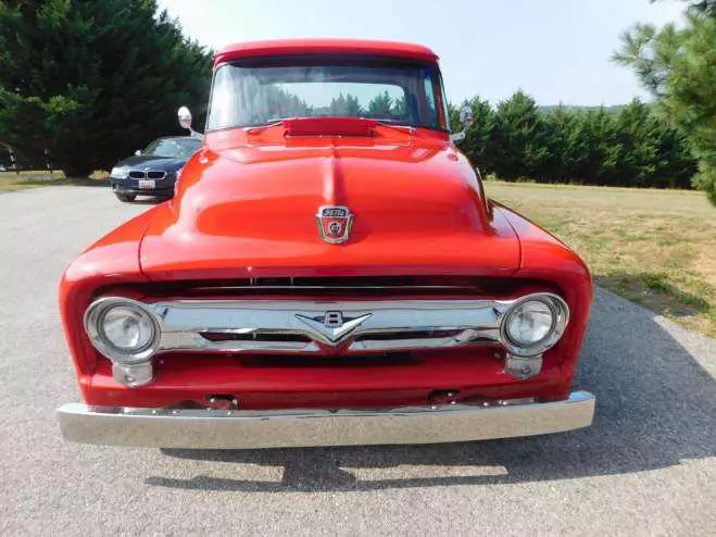 1956 Ford F-100