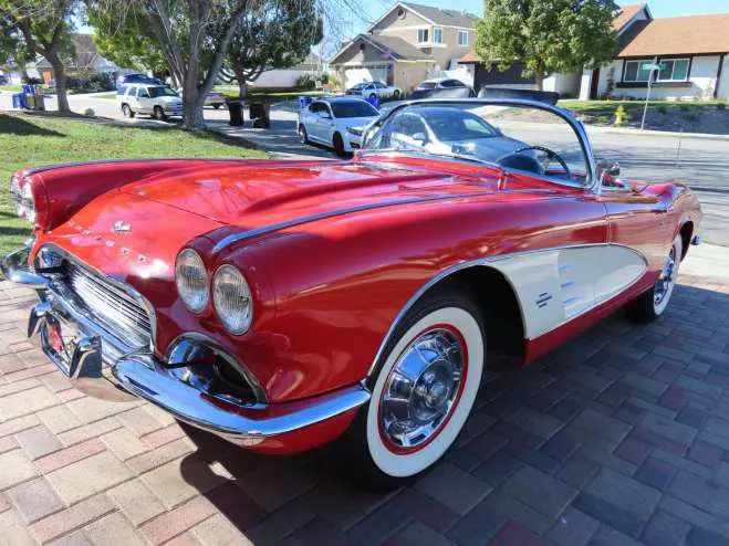 1961 Chevrolet Corvette